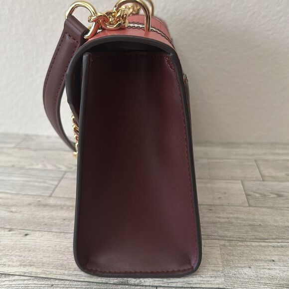 Michael Kors Pink and White Chevron Shoulder Bag - Picture 5 of 13